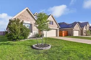 14023 S River Dr, Baytown, TX 77523 - Photo 3