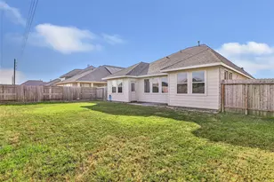 14023 S River Dr, Baytown, TX 77523 - Photo 7