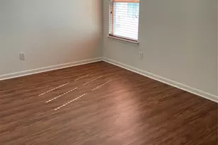 7110 Liberty Creek Tr, Houston, TX 77049 - Photo 13