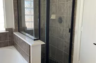 7110 Liberty Creek Tr, Houston, TX 77049 - Photo 19