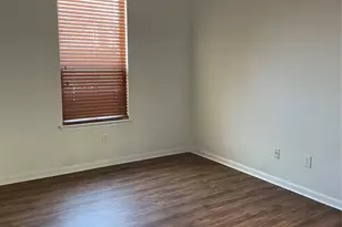 7110 Liberty Creek Tr, Houston, TX 77049 - Photo 3