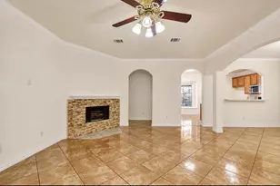 10011 Gil Jr Ln, Houston, TX 77075 - Photo 7
