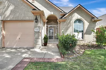 10011 Gil Jr Lane, Houston, TX 77075 - Photo 3