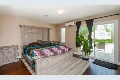 1402 Chestnut Ridge Rd, Kingwood, TX 77339 - Photo 17
