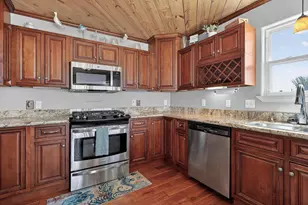 1124 Faggards Rd, Gilchrist, TX 77617 - Photo 9