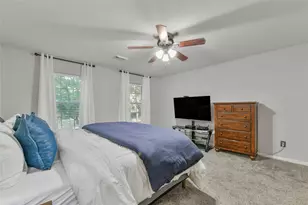 9310 Windy Spring Ln, Houston, TX 77089 - Photo 17