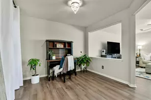 9310 Windy Spring Ln, Houston, TX 77089 - Photo 5