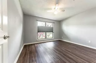 21 Hideaway Dr, Friendswood, TX 77546 - Photo 45