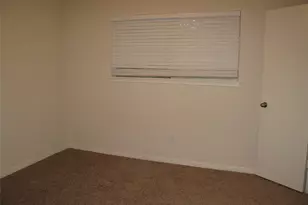 6906 Sandy Knolls Dr, Spring, TX 77379 - Photo 19