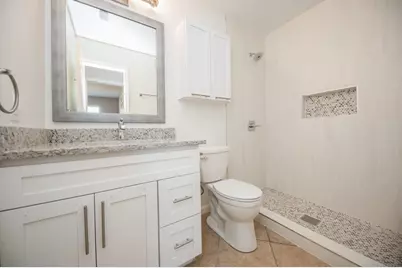 121 Coffee Lane, Lake Jackson, TX 77566 - Photo 23