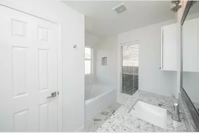 121 Coffee Lane, Lake Jackson, TX 77566 - Photo 15