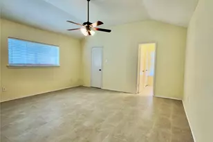2607 Olympus Dr, Houston, TX 77084 - Photo 9