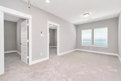 2717 Ruhman Fields Drive, Houston, TX 77008 - Photo 17