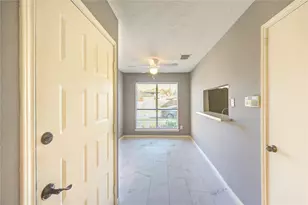 7815 Terra Cotta Dr, Houston, TX 77040 - Photo 11