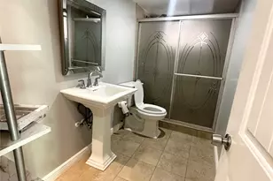 10518 Pleasanton Dr, Houston, TX 77038 - Photo 25