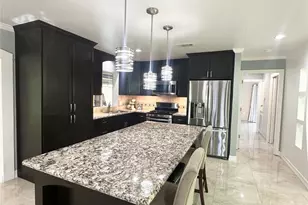 10518 Pleasanton Dr, Houston, TX 77038 - Photo 5