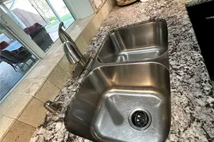 10518 Pleasanton Dr, Houston, TX 77038 - Photo 11