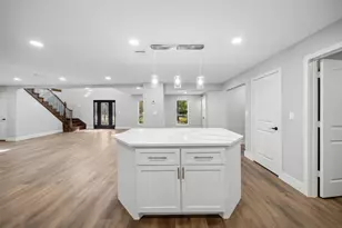 6306 Inway Dr, Spring, TX 77389 - Photo 11