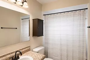 815 Redway Ln, Houston, TX 77062 - Photo 9