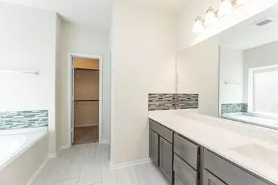 2293 Garden Square Path, Spring, TX 77386 - Photo 17