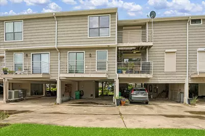 30 Lakewood Lane #30, Seabrook, TX 77586 - Photo 3