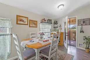 17 Townhouse Ln, Trinity, TX 75862 - Photo 7