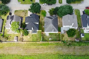 2306 2 Trail Dr, Spring, TX 77373 - Photo 23