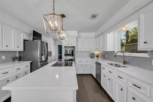 9318 Appin Falls Dr, Spring, TX 77379 - Photo 7