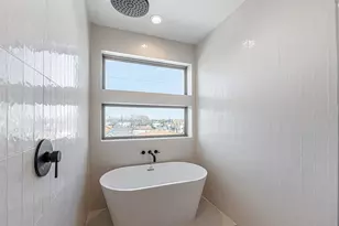 2318 Mills St, Houston, TX 77026 - Photo 37
