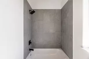 2318 Mills St, Houston, TX 77026 - Photo 45