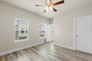 9012 Lonestar Creekbend Ln, Houston, TX 77080 - Photo 21