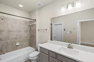 9012 Lonestar Creekbend Ln, Houston, TX 77080 - Photo 23
