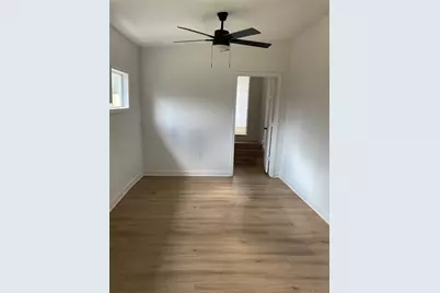 326 E 1st Street, Deer Park, TX 77536 - Photo 15