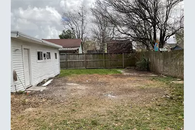 326 E 1st Street, Deer Park, TX 77536 - Photo 19