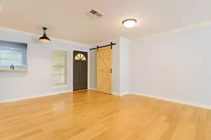 12973 Trail Hollow Dr, Houston, TX 77079 - Photo 9