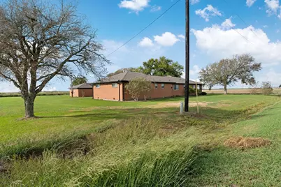 1342 County Road 426, El Campo, TX 77437 - Photo 37