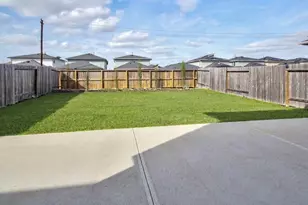 2823 Chase Cross Ln, Houston, TX 77047 - Photo 41