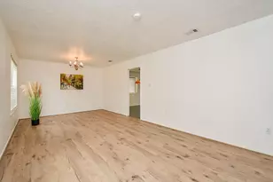 3315 Honey Creek Dr, Houston, TX 77082 - Photo 5