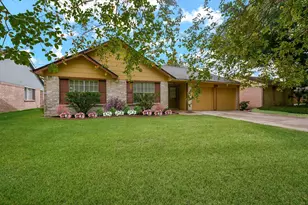 3315 Honey Creek Dr, Houston, TX 77082 - Photo 1