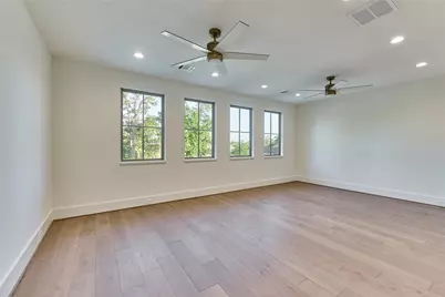 1570 Cheshire Lane, Houston, TX 77018 - Photo 25