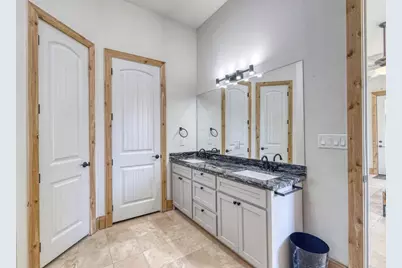 1747 Mountain Valley Drive, Concan, TX 78838 - Photo 17
