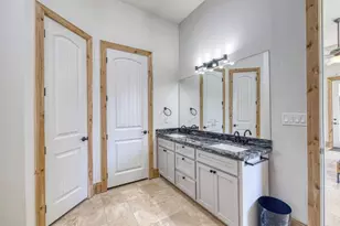 1747 Mountain Vly Dr, Concan, TX 78838 - Photo 17