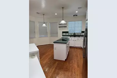 210 Indian Summer Court, Sugar Land, TX 77479 - Photo 5