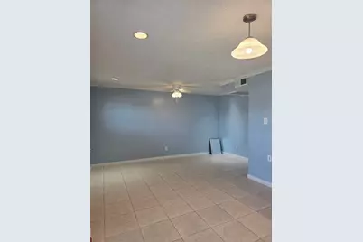 1016 E Tri Oaks Ln Lane #86, Houston, TX 77043 - Photo 3