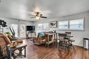 16614 Jamaica Inn Rd, Jamaica Beach, TX 77554 - Photo 9