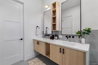 1423 E 36th Street, Houston, TX 77022 - Photo 31