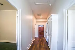 1412 Postoffice St, Galveston, TX 77550 - Photo 3