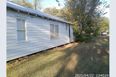 504 Camp Street, Alleyton, TX 78935 - Photo 5