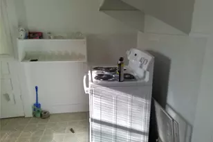 504 Camp St, Alleyton, TX 78935 - Photo 19