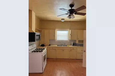 908 34th Street, Galveston, TX 77550 - Photo 7